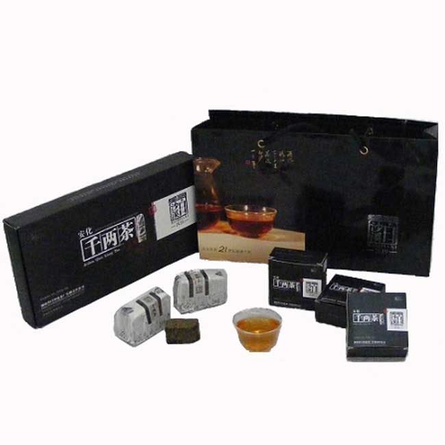 Baishaxi Thousand Tea Series (eight boxes of inner straight thousand tea cake)